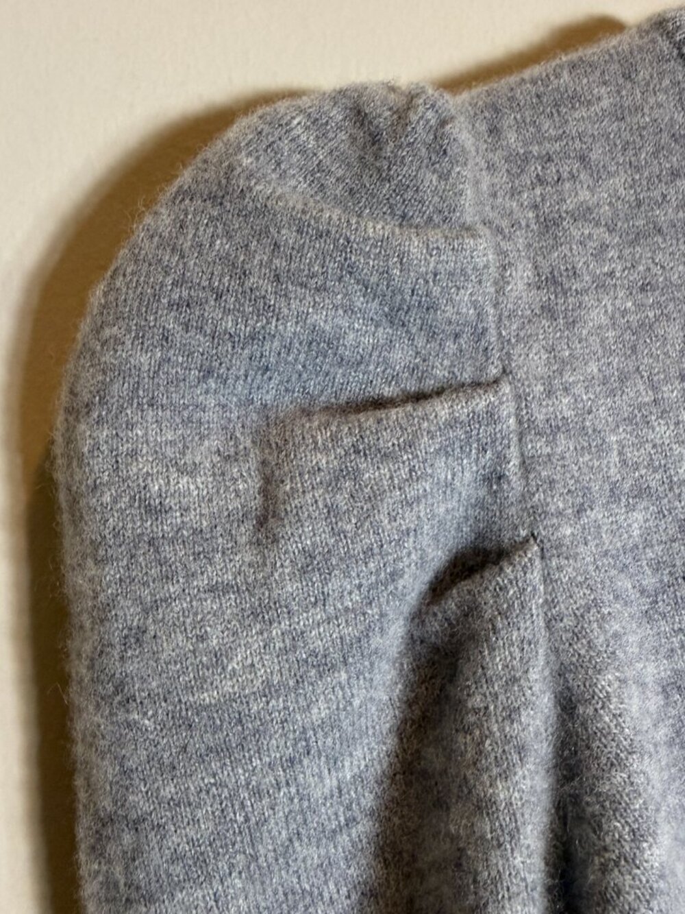 Rebecca Minkoff Janine Wool Puff Sleeve V-Neck Sweater Pullover Women's XS Gray - Picture 9 of 15